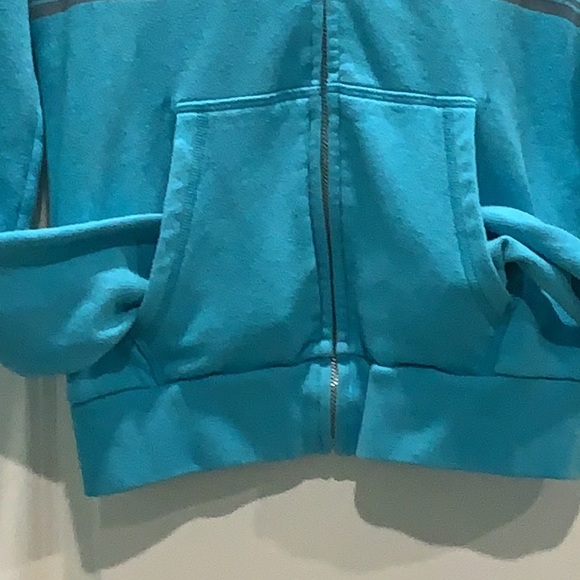 PINK VICTORIA’S SECRET SIZE M ZIPPERED JACKET - Picture 3 of 6